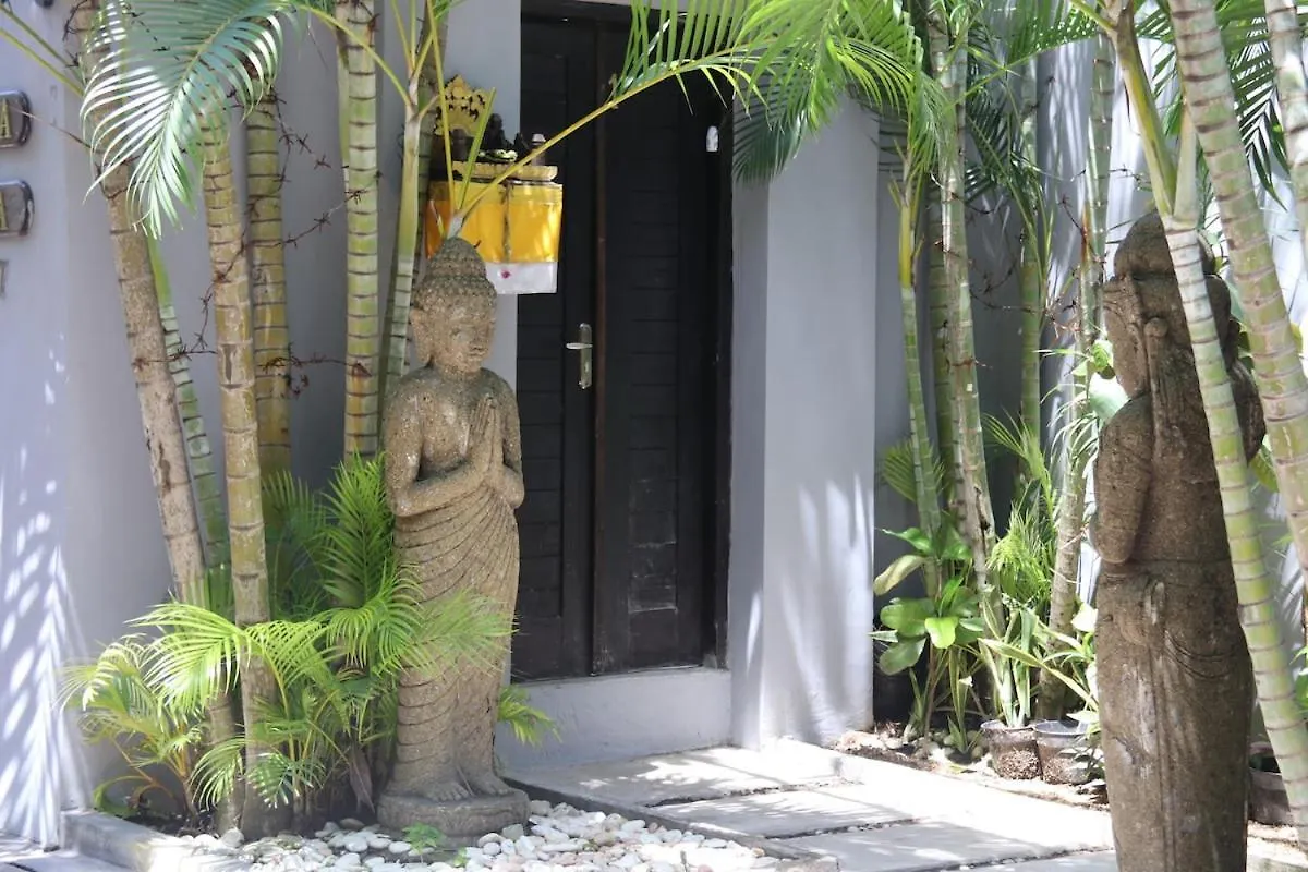 2Br Villa Central Seminyak,50 M Walk To The Beach 0*,  Indonesien